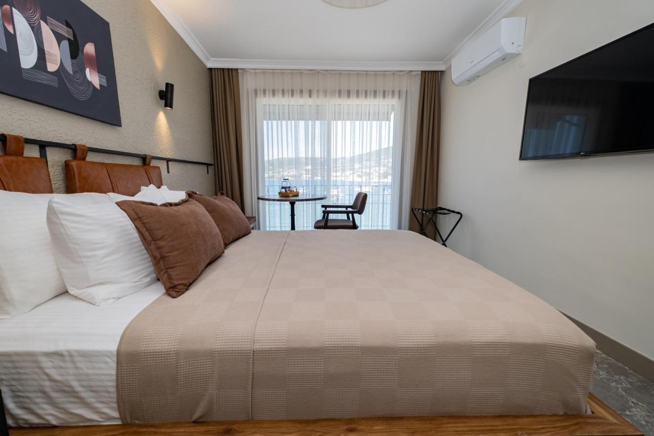 Bd Suites Foça Bagian luar foto