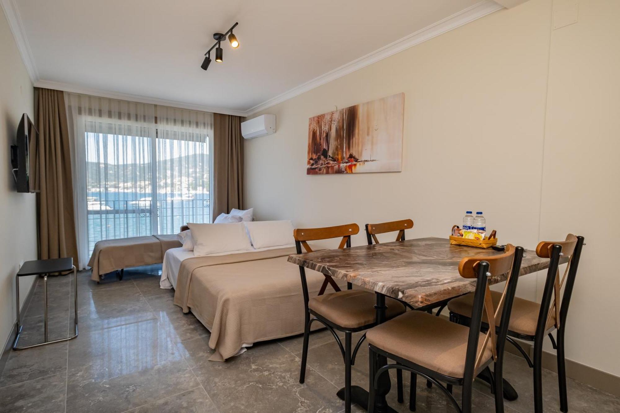 Bd Suites Foça Bagian luar foto