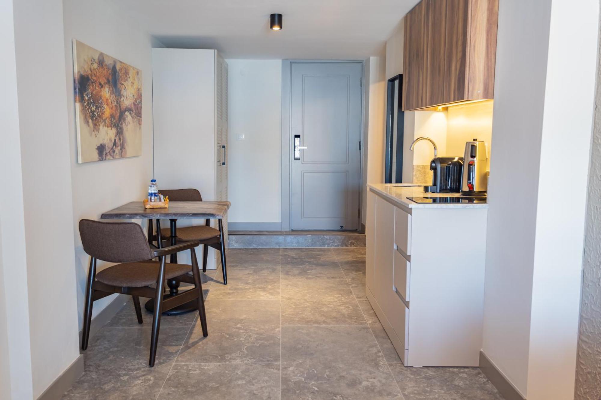 Bd Suites Foça Bagian luar foto