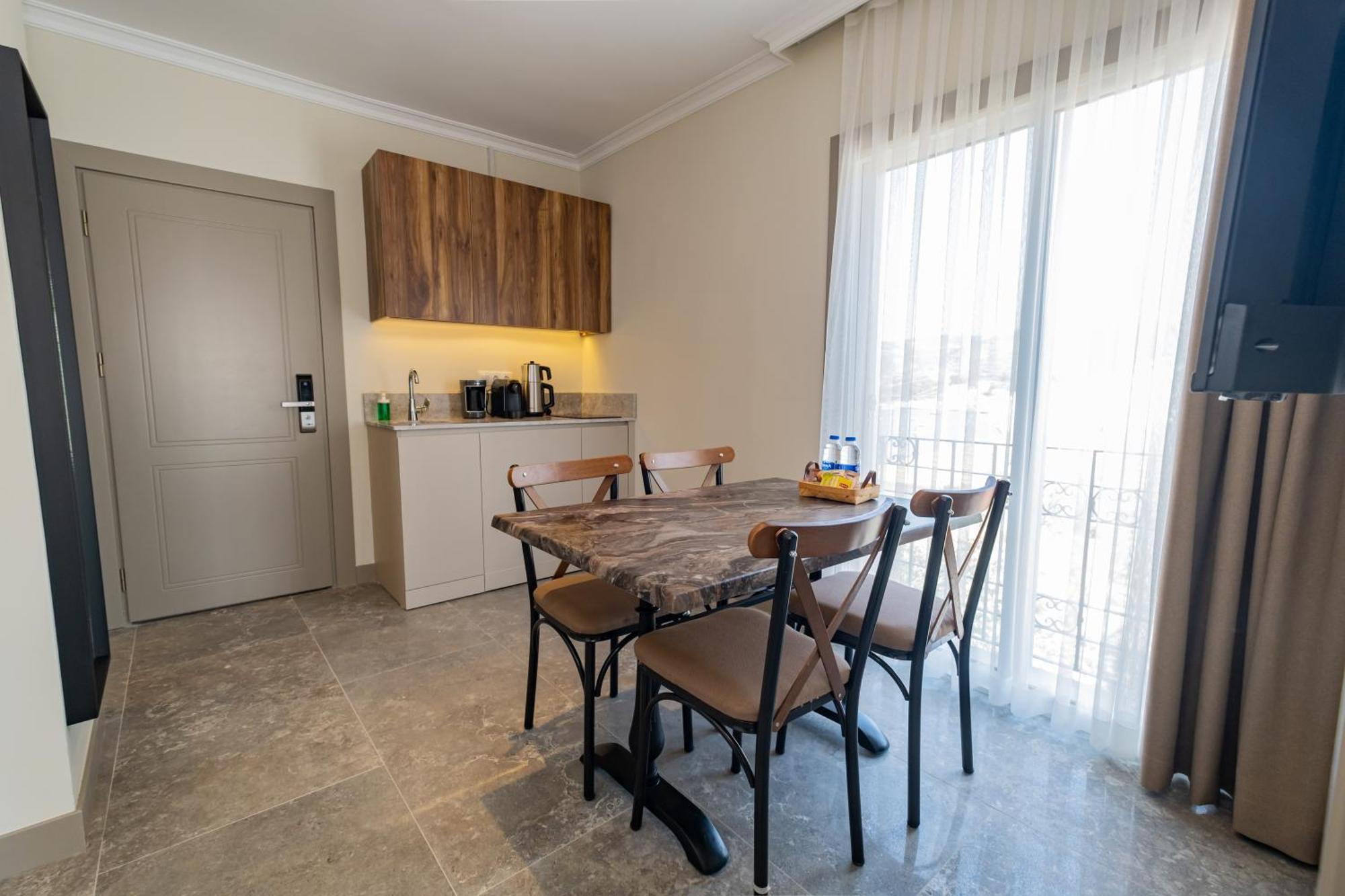 Bd Suites Foça Bagian luar foto